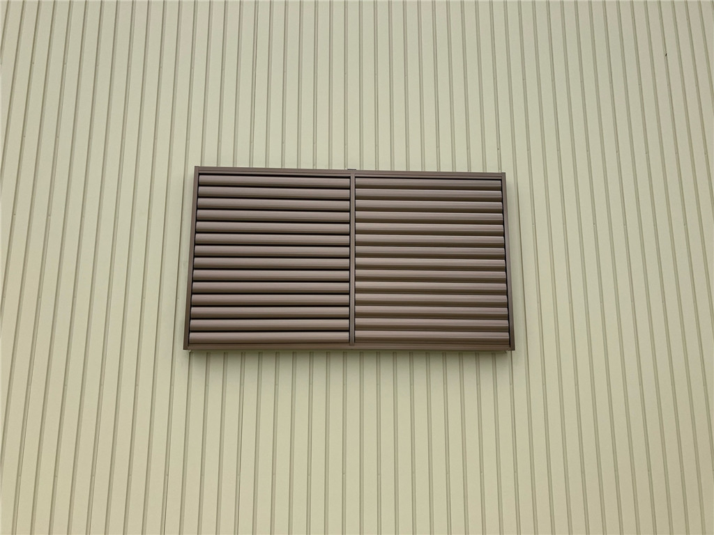 マド・プロショップ  S・T・Jの【福井県大野市】面格子取付施工の施工後の写真2