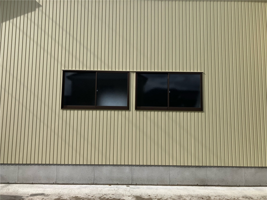 マド・プロショップ  S・T・Jの【福井県大野市】面格子取付施工の施工前の写真1