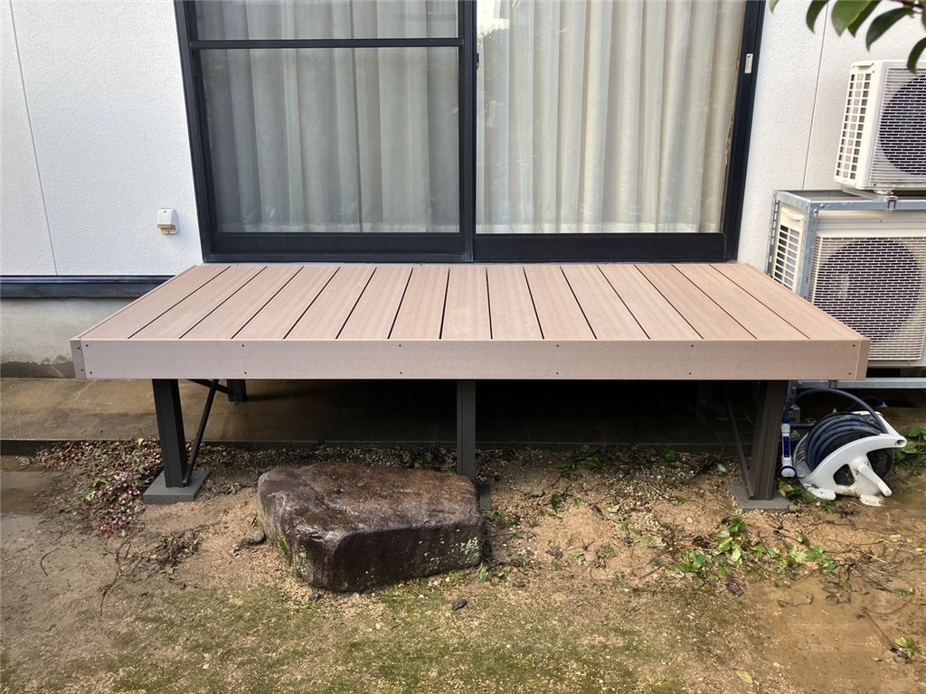 マド・プロショップ  S・T・Jの【福井県福井市】ウッドデッキ施工の施工後の写真1