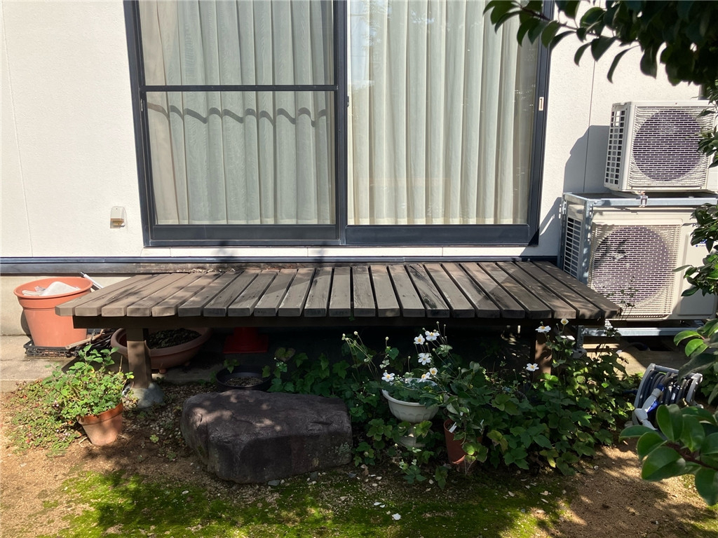 マド・プロショップ  S・T・Jの【福井県福井市】ウッドデッキ施工の施工前の写真1