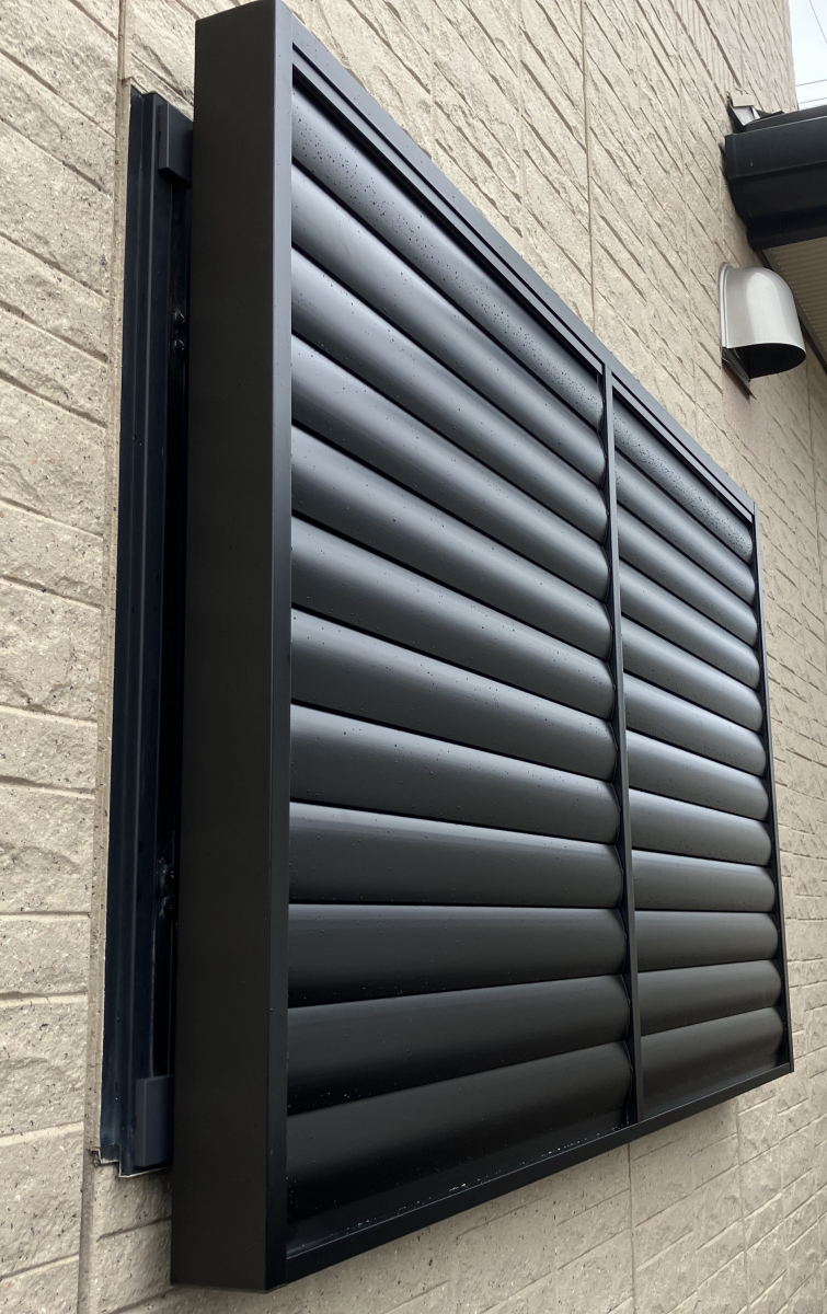 広海クラシオ 高松支店の【プライバシーを守ろう☆☆目隠しルーバー面格子】の施工後の写真1