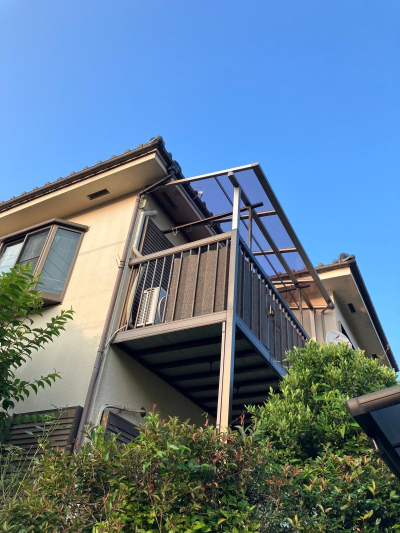 ミネトーヨー住器の【動画有】LIXIL　テラス屋根　スピーネ取付工事の施工後の写真1