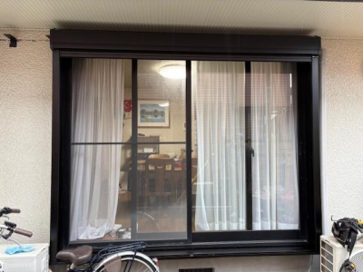 ミネトーヨー住器の【八王子市】雨戸から電動シャッター交換工事の施工後の写真1