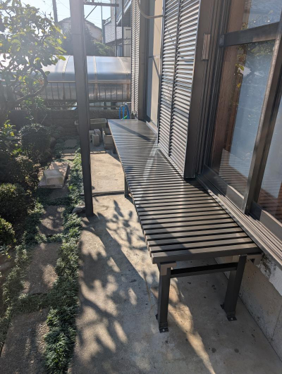 ミネトーヨー住器の【八王子市】ぬれ縁　設置工事の施工後の写真1