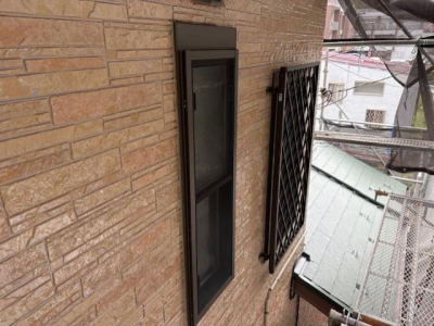 ミネトーヨー住器の【八王子市】面格子取付工事の施工前の写真1