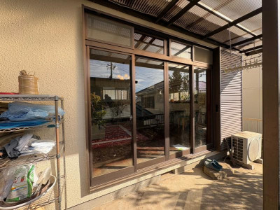 ミネトーヨー住器の【動画有】リプラス　サッシカバー工事の施工前の写真1