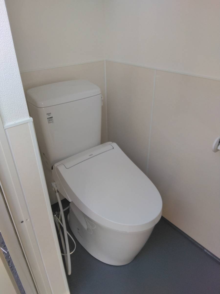 杉戸ウインドトーヨー住器の店舗の古くなったトイレ、きれいにしたい！の施工後の写真2