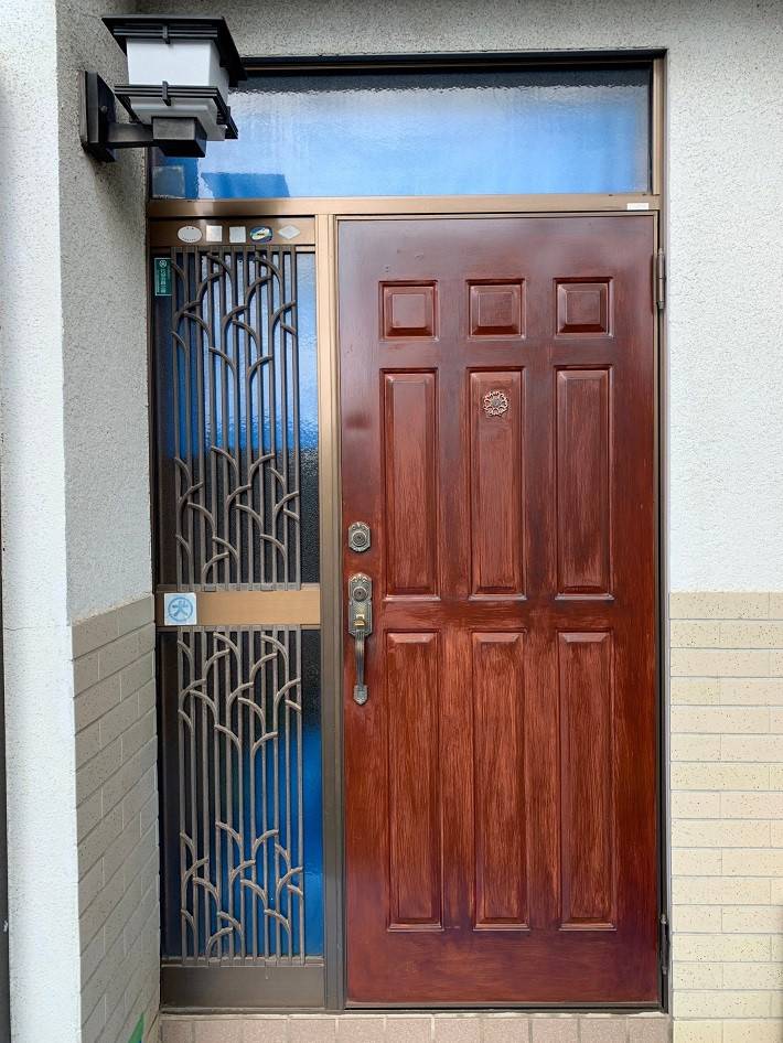 杉戸ウインドトーヨー住器の古くなった玄関って交換できますか？の施工前の写真1