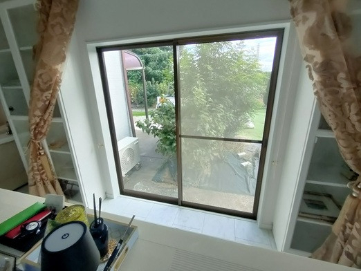 杉戸ウインドトーヨー住器の【南埼玉郡宮代町】内窓インプラス、その断熱効果を実感してリピート!の施工前の写真2