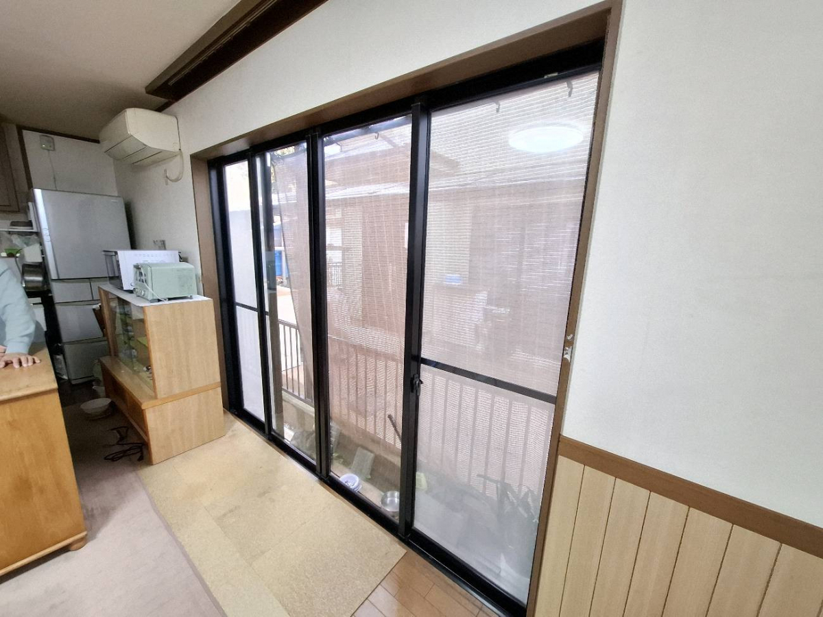 杉戸ウインドトーヨー住器の【春日部市】窓の結露がひどくてなんとかしたい！の施工前の写真2