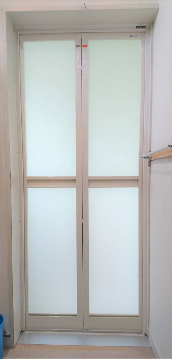杉戸ウインドトーヨー住器のリフォーム浴室ドアを施工しました！！の施工後の写真1
