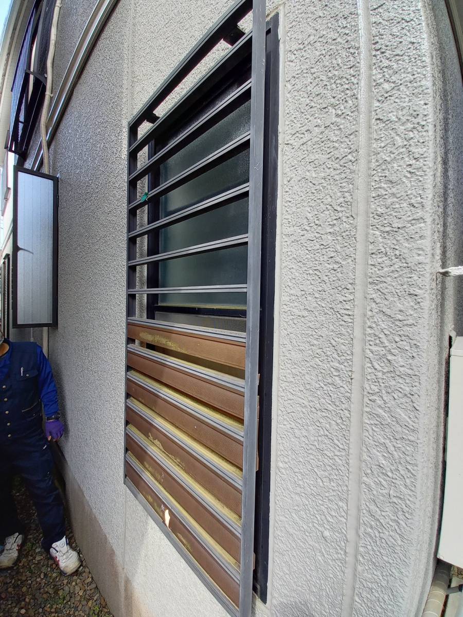 杉戸ウインドトーヨー住器の大きすぎる窓を小さくしたい！！の施工前の写真2