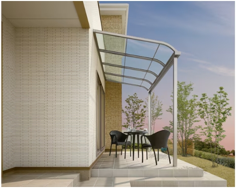 大和アルミトーヨー住器の（吉野ヶ里町）古くなった波板テラスからポリカ屋根のテラス「スピーネ」へ！の施工事例詳細写真1