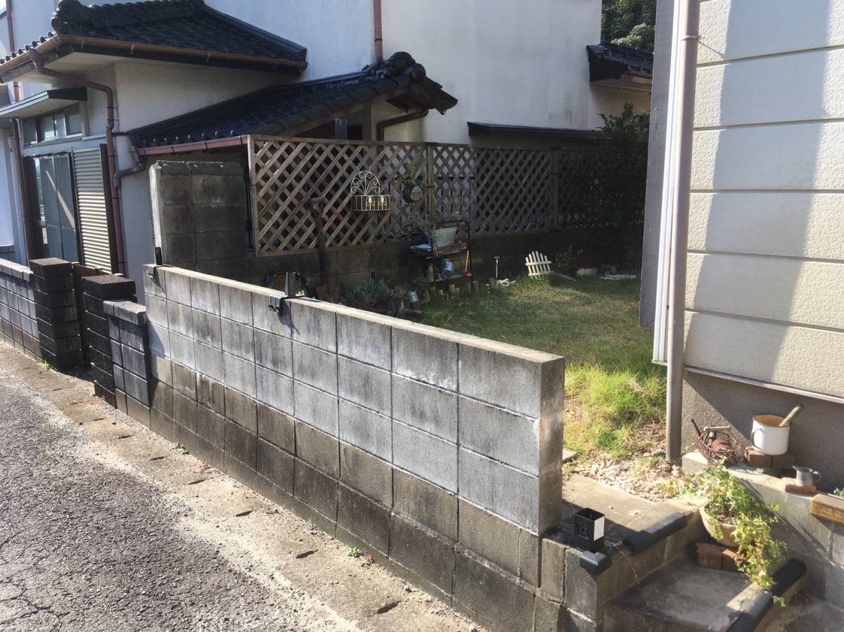 大和アルミトーヨー住器のフェンス取付の施工前の写真1