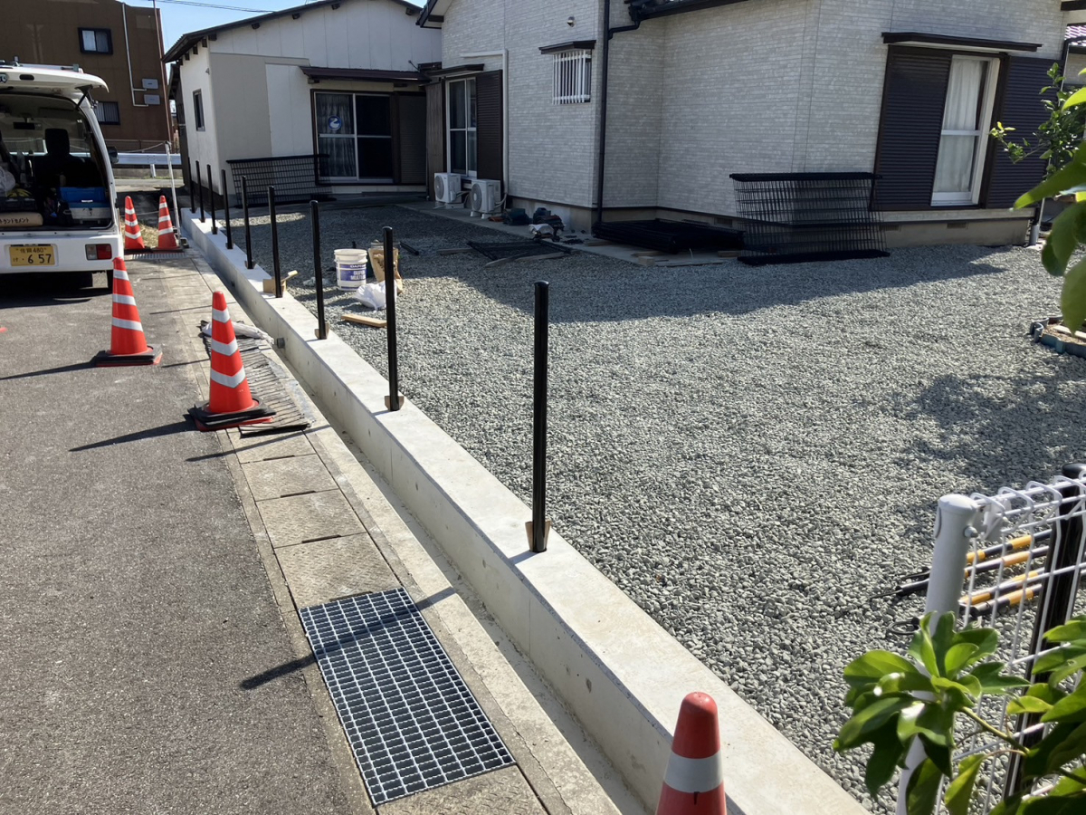 大和アルミトーヨー住器のフェンス設置工事の施工前の写真2