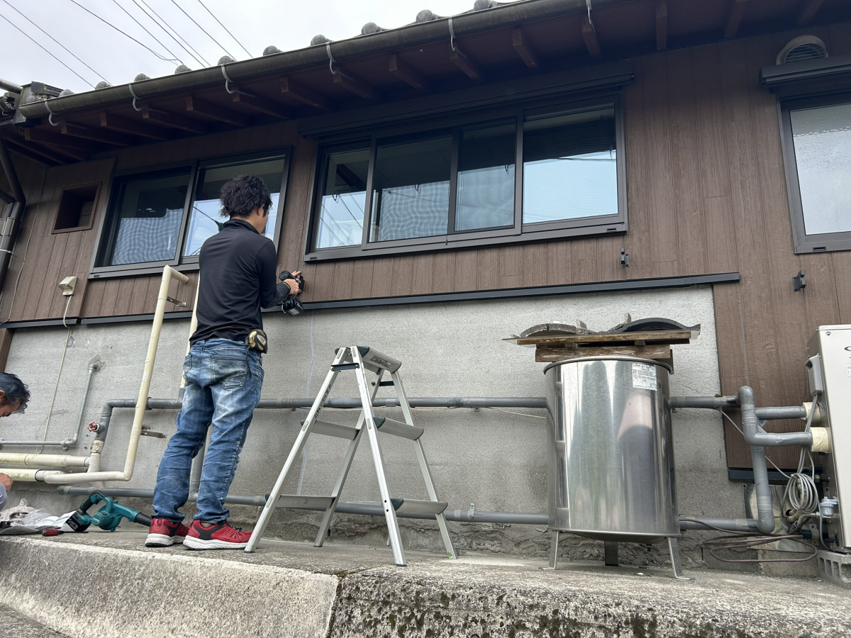 大和アルミトーヨー住器のスタイルシェード取付の施工前の写真2