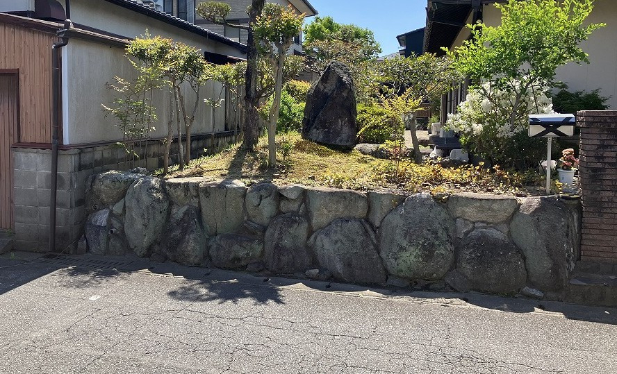 大和アルミトーヨー住器のフェンス設置工事の施工前の写真1