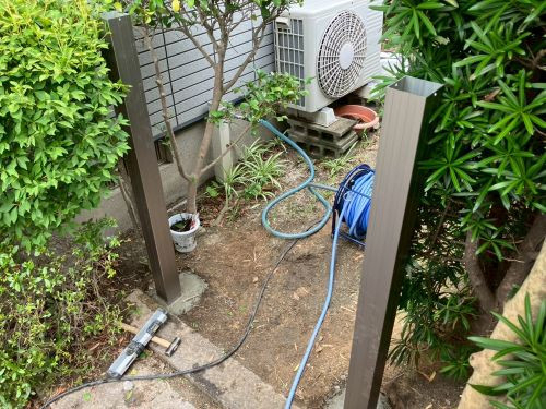 大和アルミトーヨー住器の門扉取付の施工前の写真3