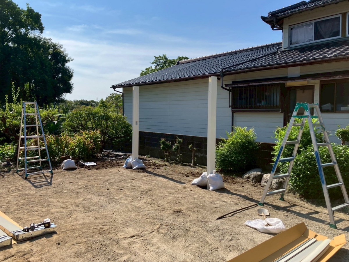 大和アルミトーヨー住器のカーポート設置しました！の施工前の写真2