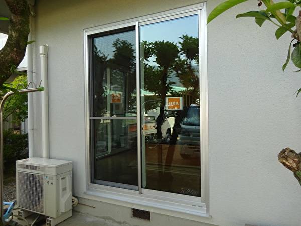 サトートーヨー住器の外窓交換『ＬＩＸＩＬ　リプラス』の施工後の写真3