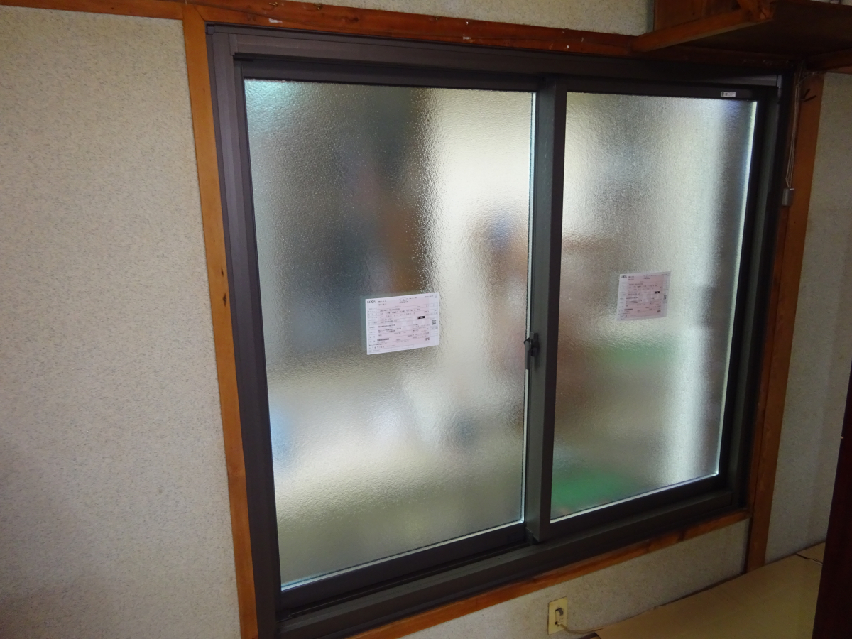サトートーヨー住器の取替窓『リプラス』施工例の施工後の写真1