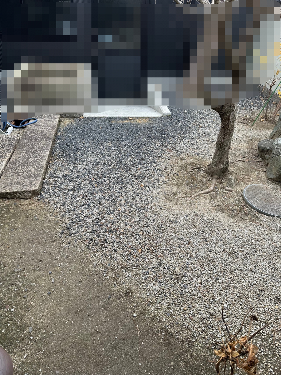サトートーヨー住器の滑りやすい足元に手すり取付の施工前の写真3