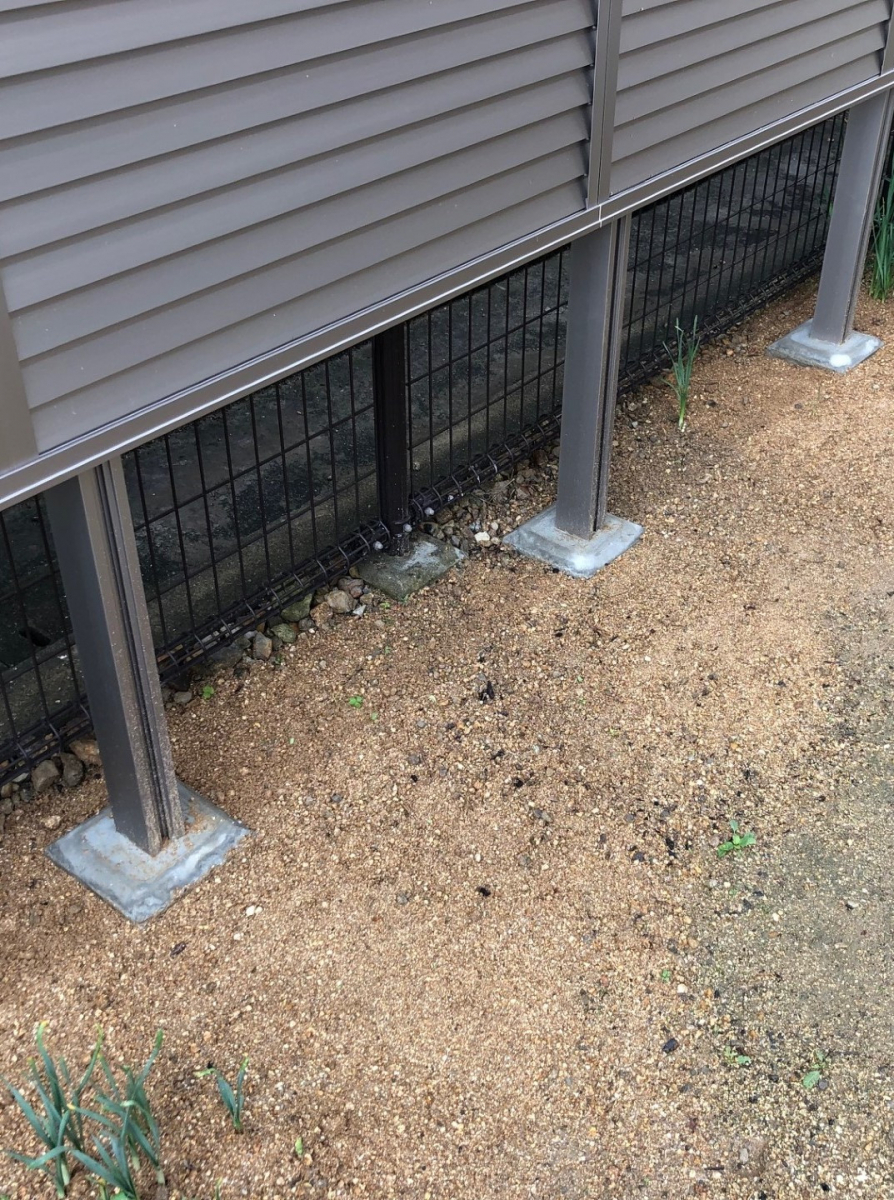 サトートーヨー住器の気になる視線に目隠しフェンスの施工後の写真2