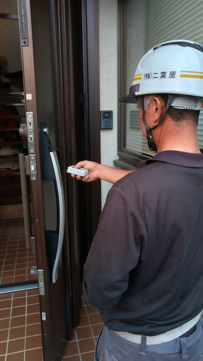 二葉屋の鹿嶋市 玄関リフォーム 【リシェント】の施工後の写真2