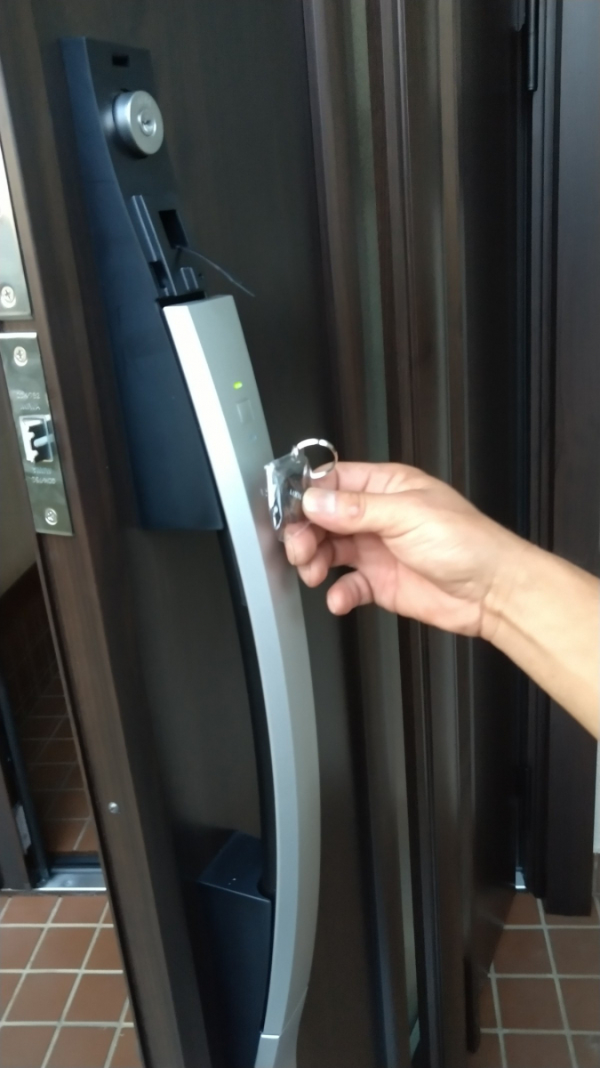 二葉屋の鹿嶋市 玄関リフォーム 【リシェント】の施工後の写真3