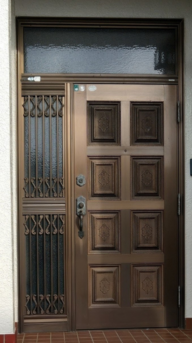 二葉屋の鹿嶋市 玄関リフォーム 【リシェント】の施工前の写真1