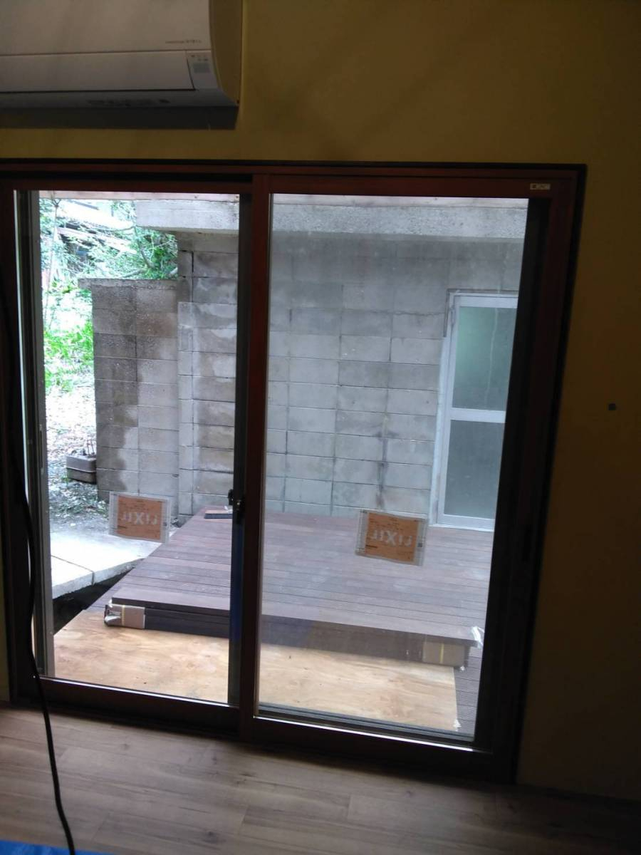 新栄トーヨー住器の窓を新品に変更jの施工後の写真1