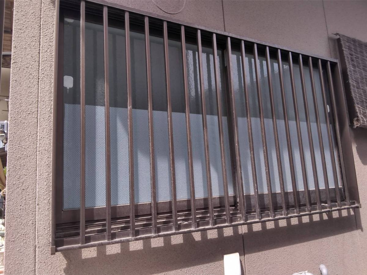 新栄トーヨー住器の外窓のリフォームで安心安全にの施工前の写真1