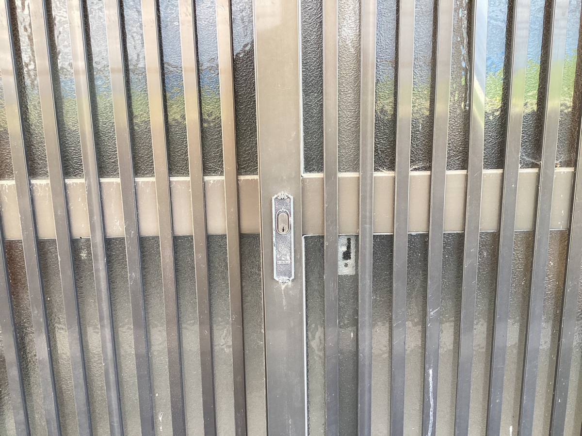 飯田トーヨー住器の玄関錠を交換しました！！の施工前の写真1