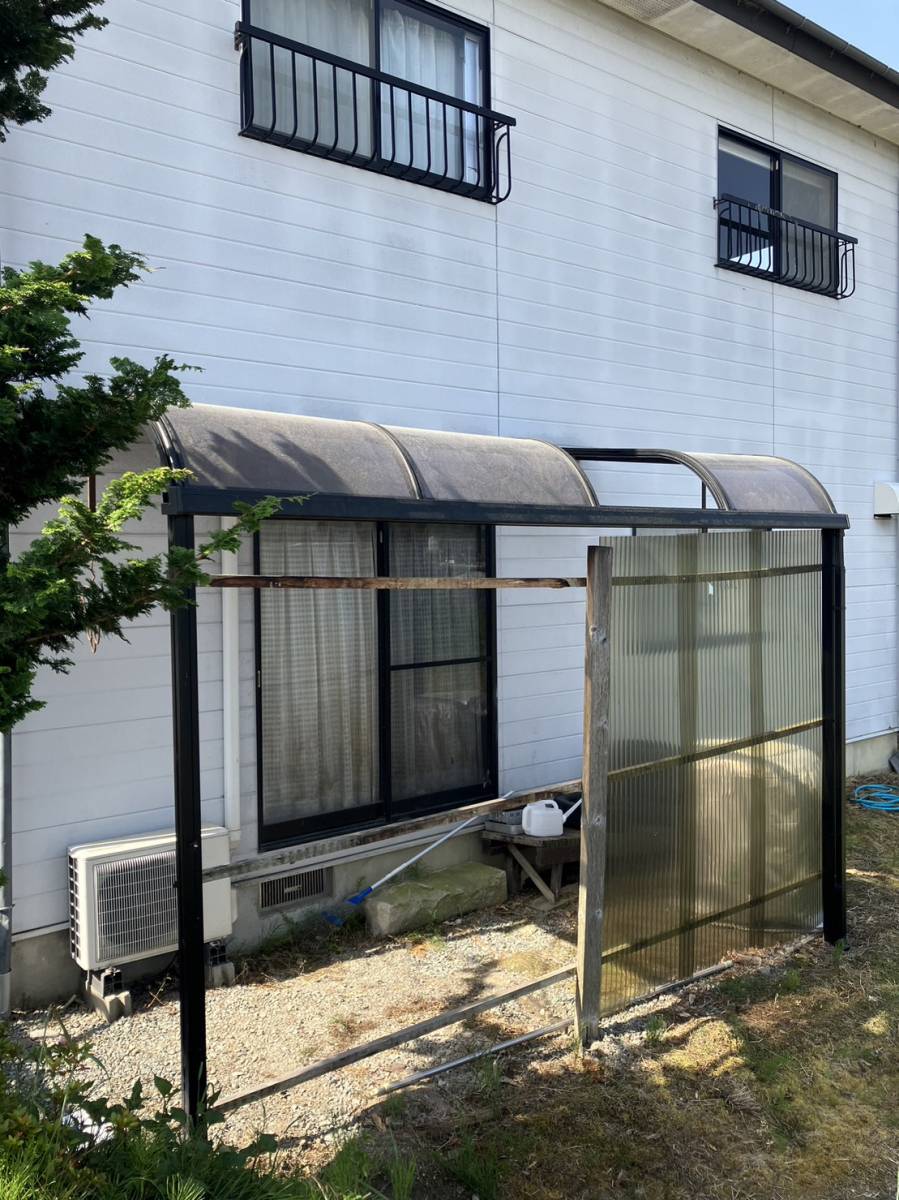 飯田トーヨー住器のテラス屋根の施工を行いました！！の施工前の写真1