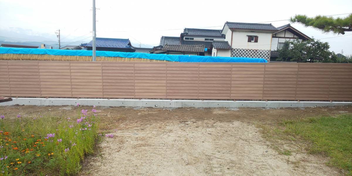 飯田トーヨー住器のフェンスの施工後の写真2