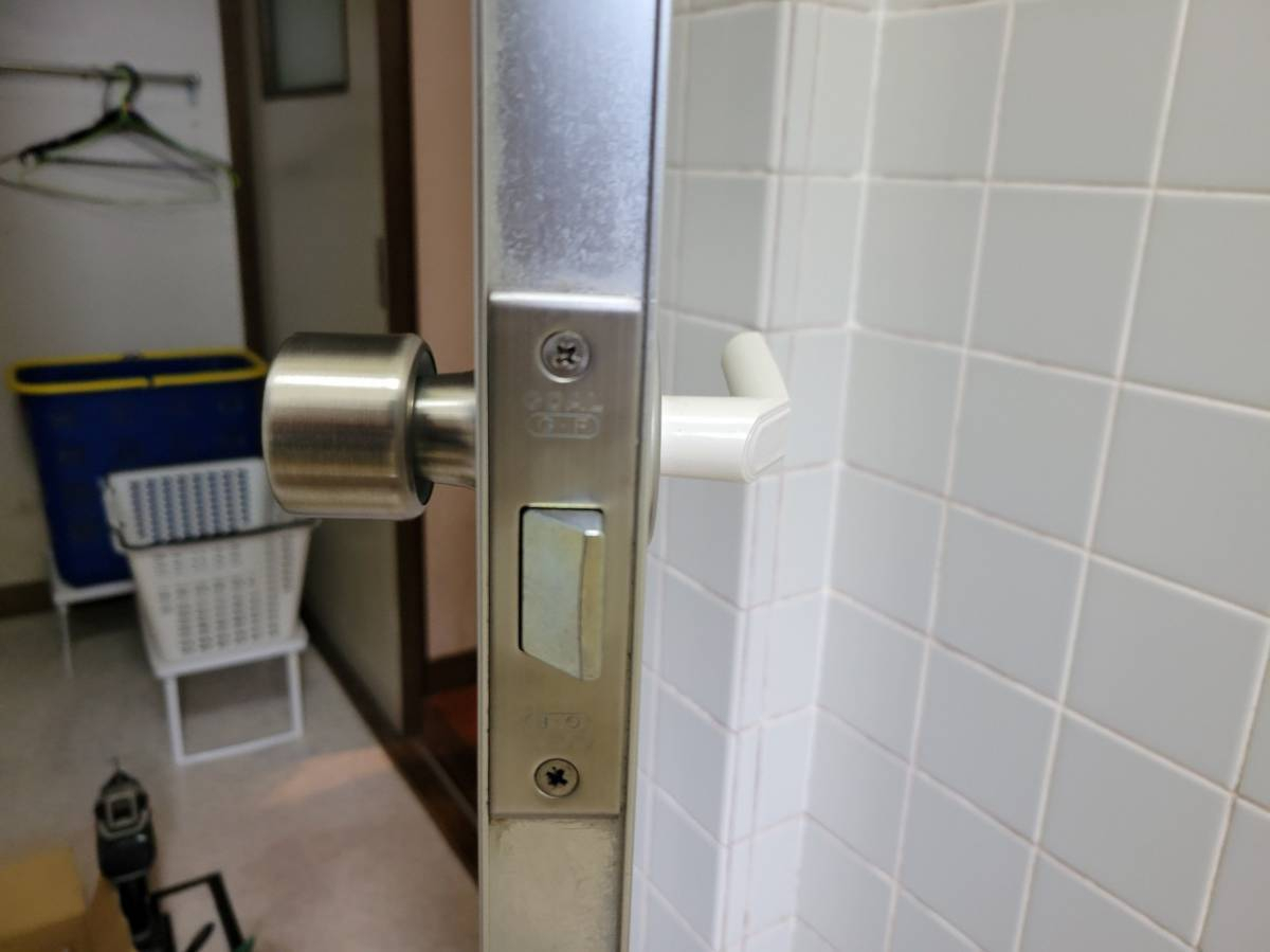 キタノトーヨー住器の浴室ドアのノブ交換の施工後の写真1