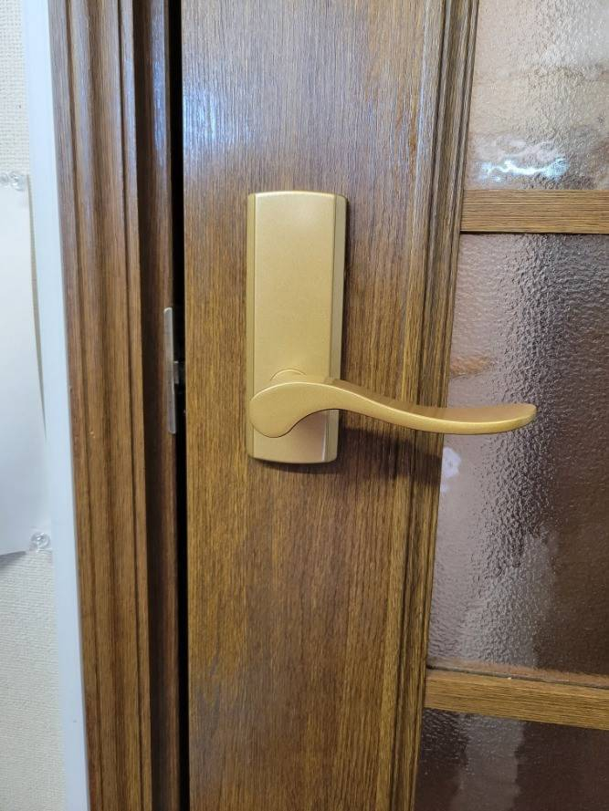 キタノトーヨー住器の室内建具ドア把手の交換の施工後の写真1