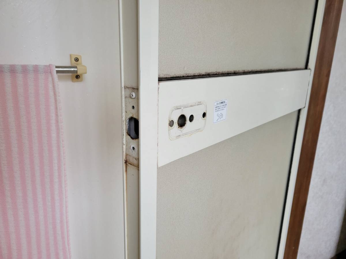キタノトーヨー住器の浴室ドアのレバーハンドルが折れてしまったので新しく交換しました！の施工後の写真1