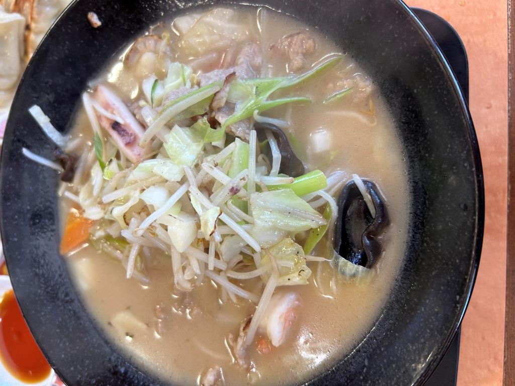 餃子の○○ ミヤザキトーヨー住器のブログ 写真4