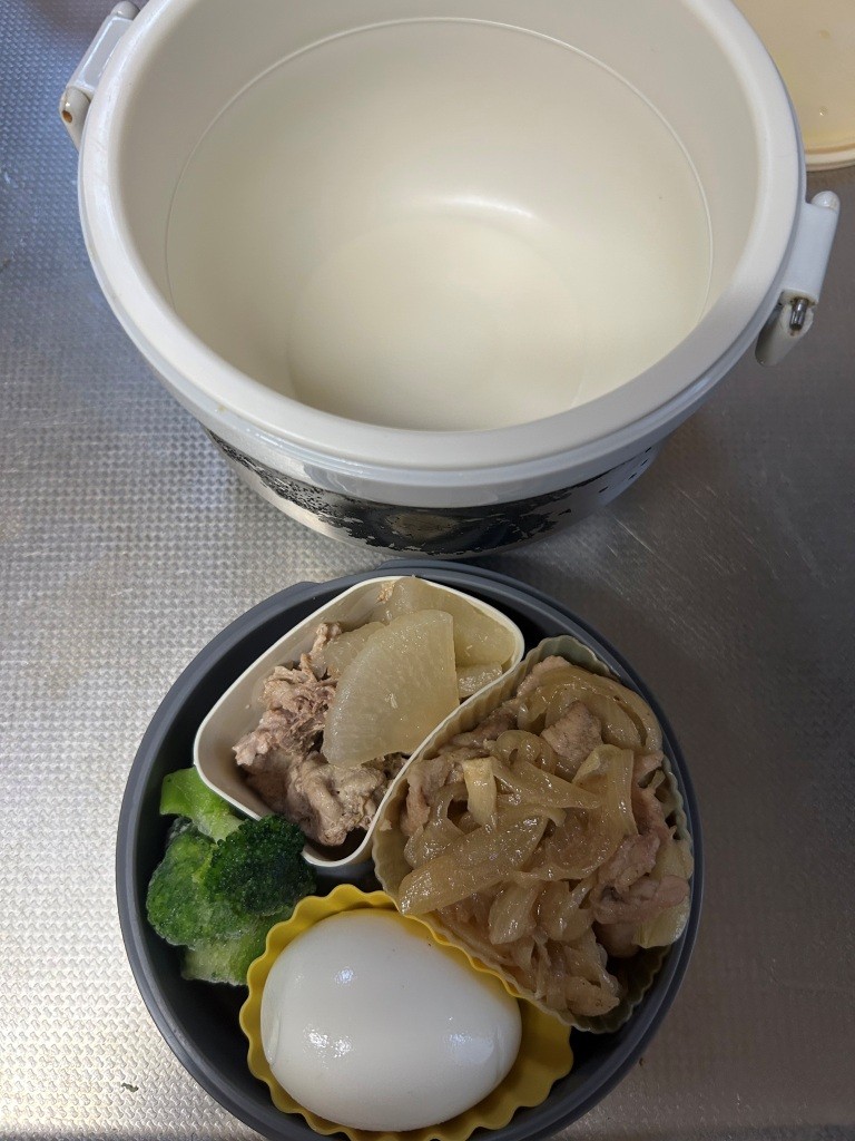 それぞれ欲望のまま夕餉 ミヤザキトーヨー住器のブログ 写真5