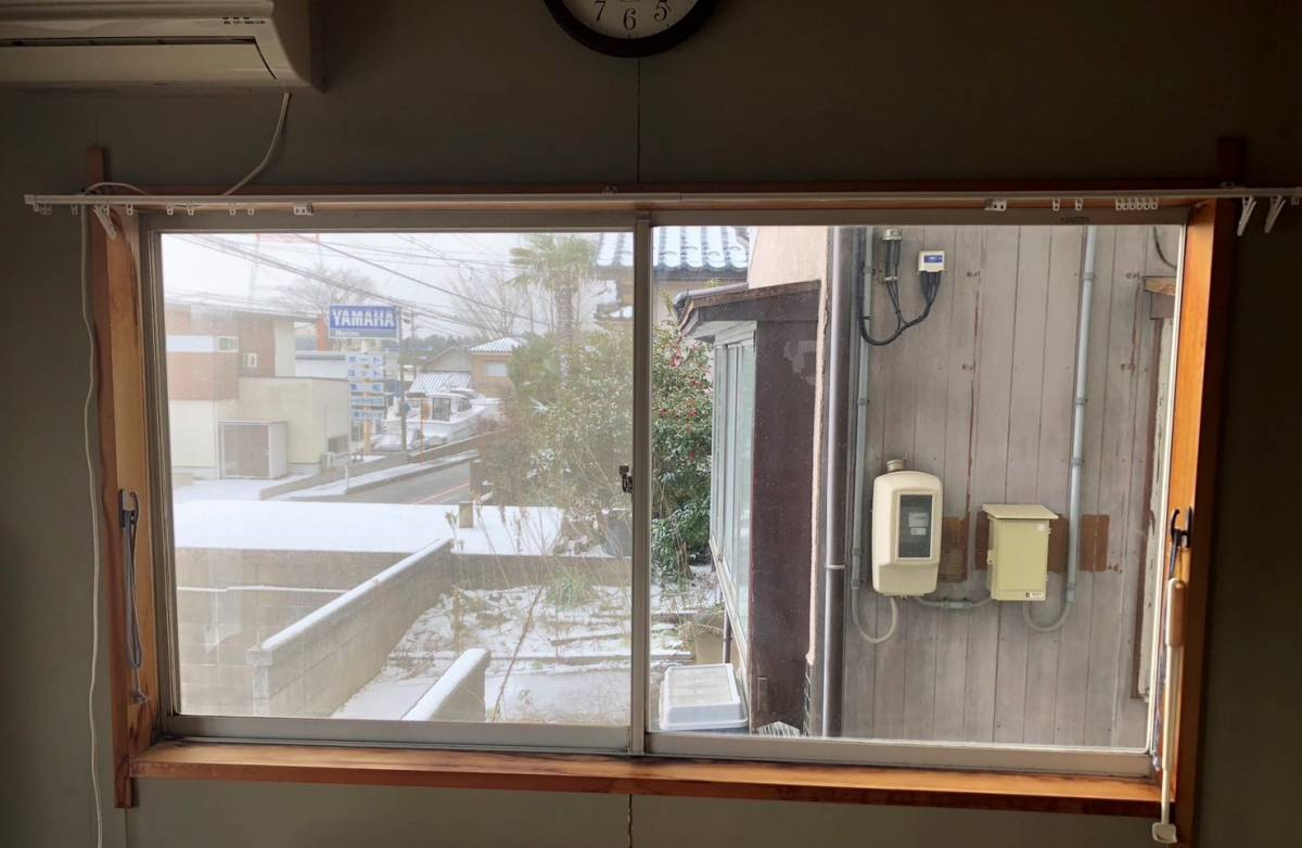 ミヤザキトーヨー住器の内窓設置工事の施工前の写真1
