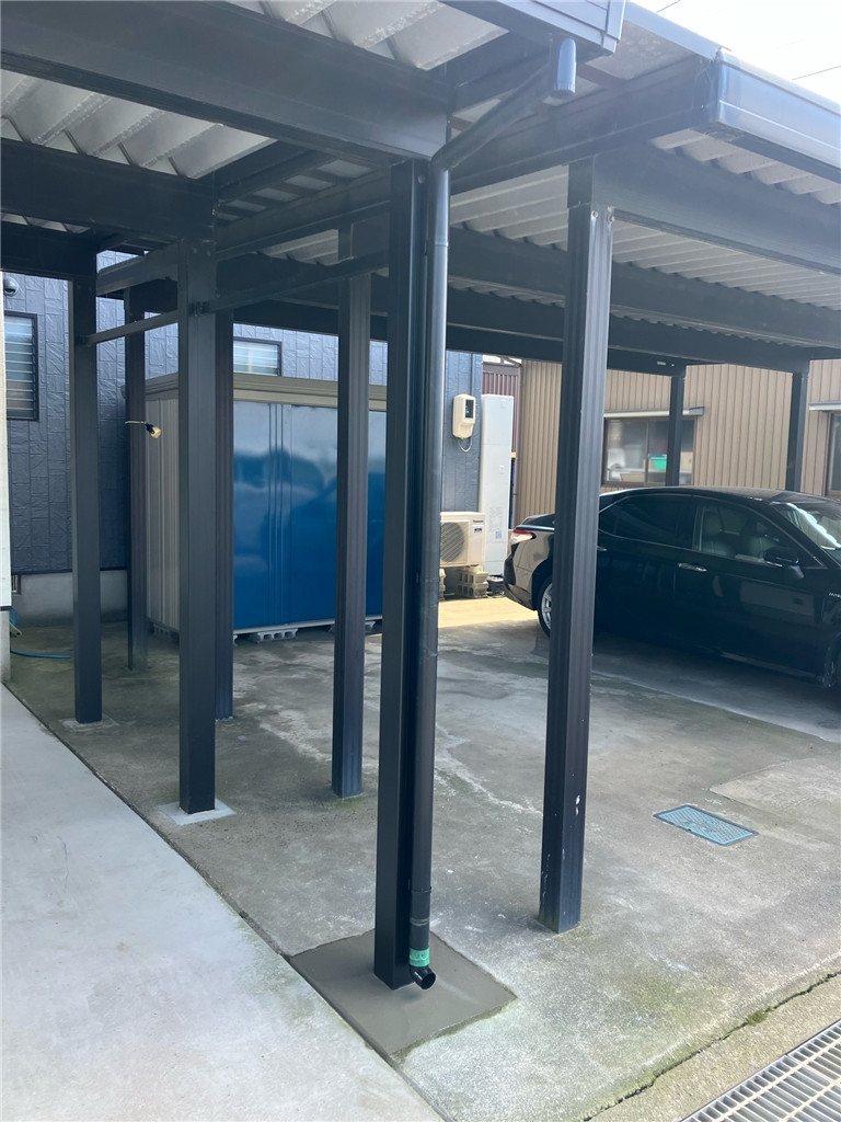 ミヤザキトーヨー住器の【カーポート柱修理工事】カーポートの柱ぶつけて破損・・・全部取替ですか?!アワアワの施工後の写真1