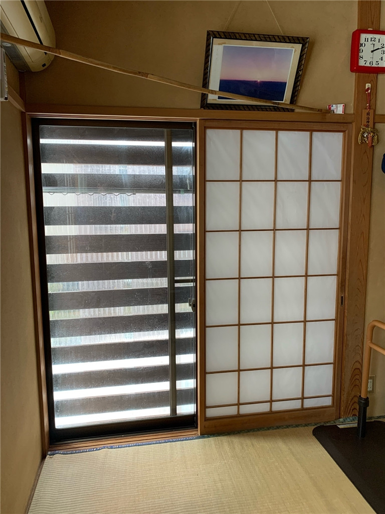 ミヤザキトーヨー住器の補助金の大小だけじゃない!【和紙調内窓設置】で叶える、上質で心地よい暮らしの施工前の写真3