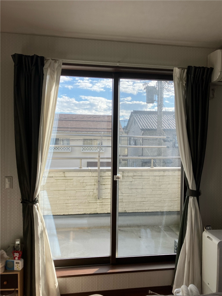 ミヤザキトーヨー住器の【内窓設置】ご検討のお客様へ 緊急速報：納期と補助金申請のダブルリミット迫る！の施工前の写真3