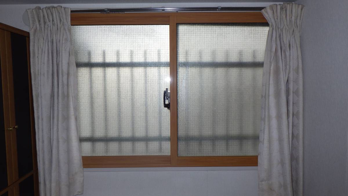トーヨコトーヨー住器の内窓　インプラスの取付工事　〔横浜市内〕の施工後の写真1