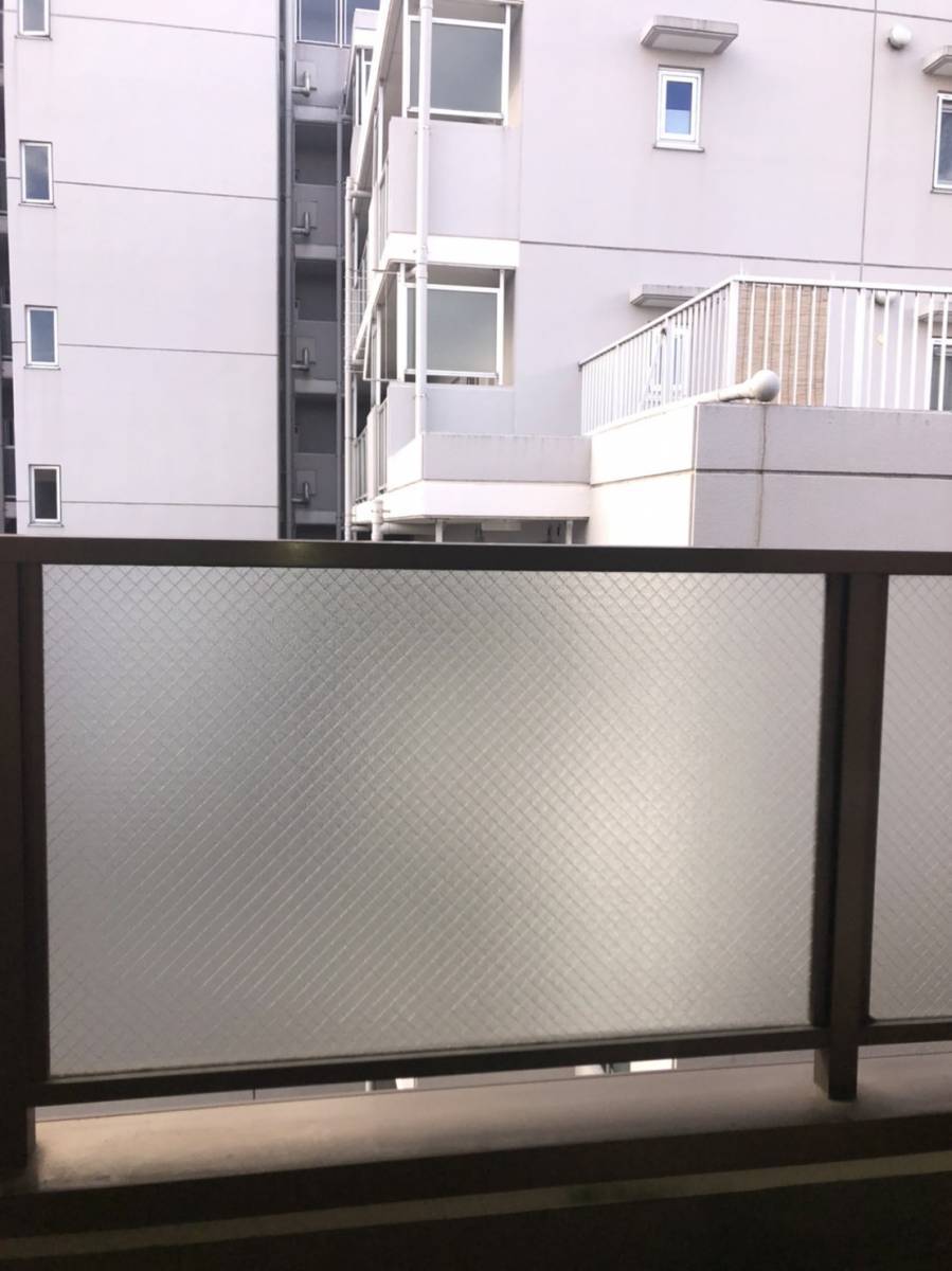 トーヨコトーヨー住器のベランダのガラス交換 〔横浜市内〕の施工後の写真1