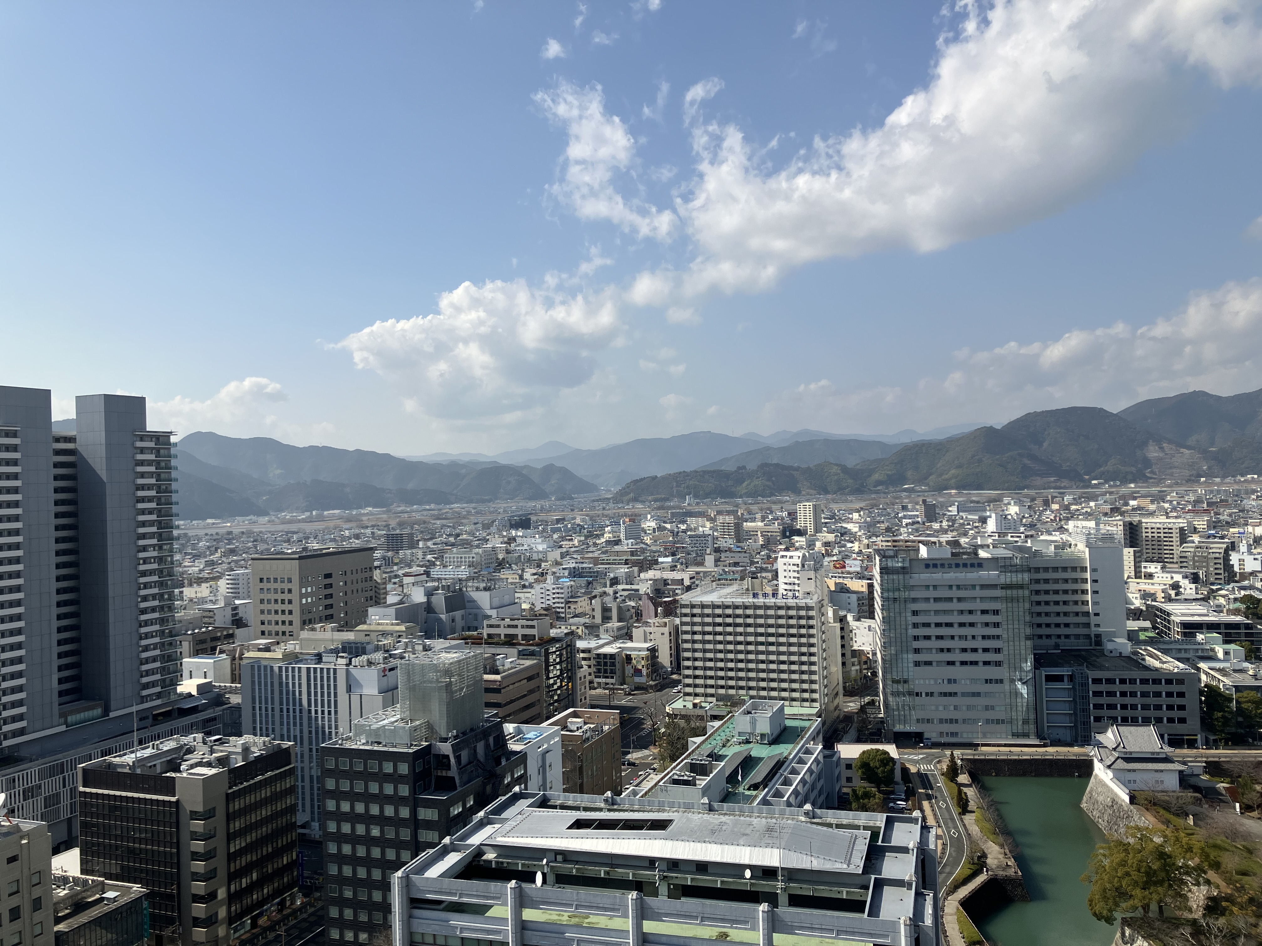 静岡県庁の展望フロアからの景色は絶景です！ 石田ガラスサッシ販売のブログ 写真1