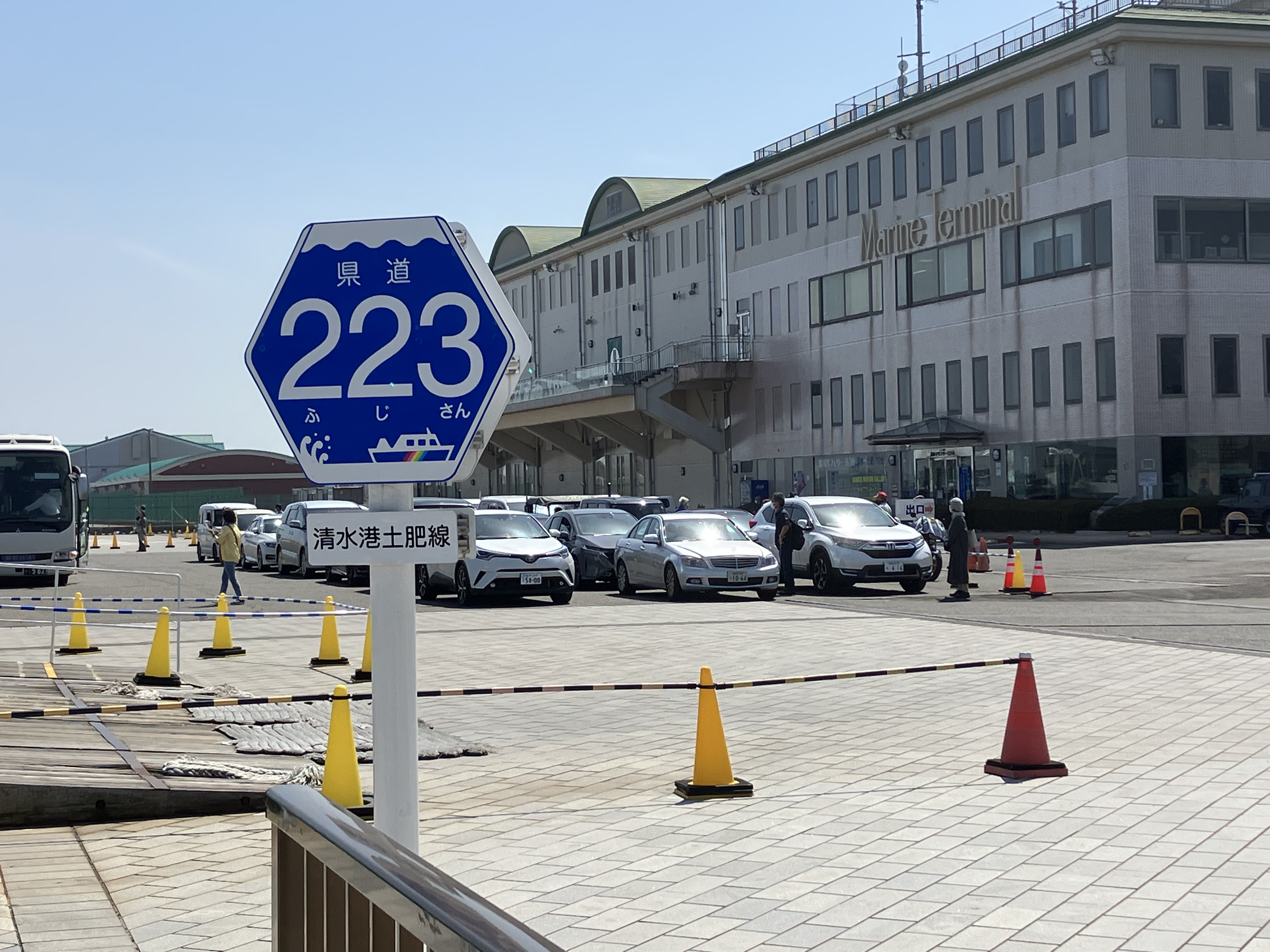 海の上の道路?県道223(ふじさん)をご存じでしょうか? 石田ガラスサッシ販売のブログ 写真1