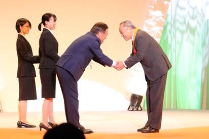 マド本舗　年次大会にて表彰頂きました SHL呉のブログ 写真2