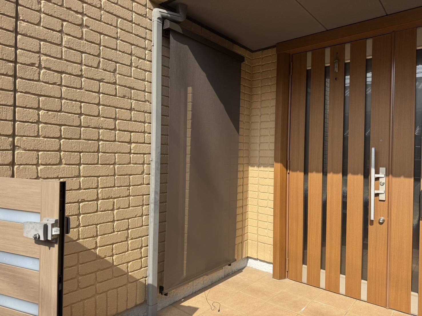 SHL呉の広島｜シェード取付｜スタイルシェード｜厳しい日差しが気にならなくなりましたの施工後の写真3